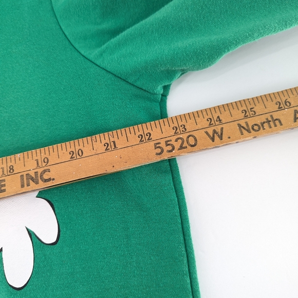 The Grinch Christmas Crewneck Sweatshirt Green Size Large Unisex - Picture 5 of 6